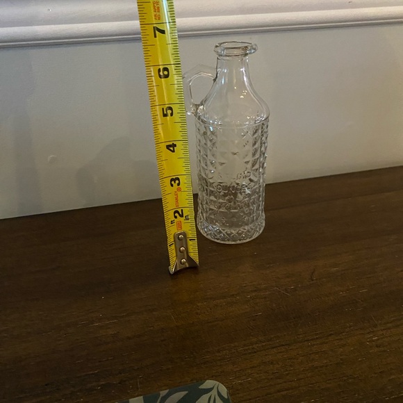 Crystal Patterned Glass Carafe - Picture 6 of 6